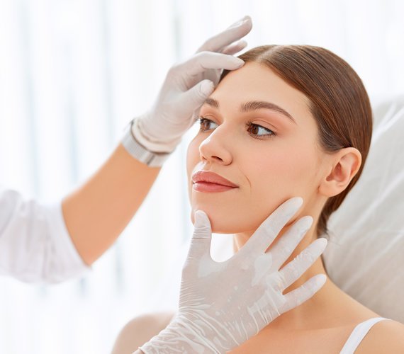 Personal consultation at Pure Skin Clinic Dubai
